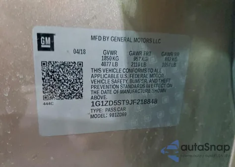 2018 Chevrolet Malibu Lt z USA, uszkodzony, nr VIN 1G1ZD5ST9JF218848